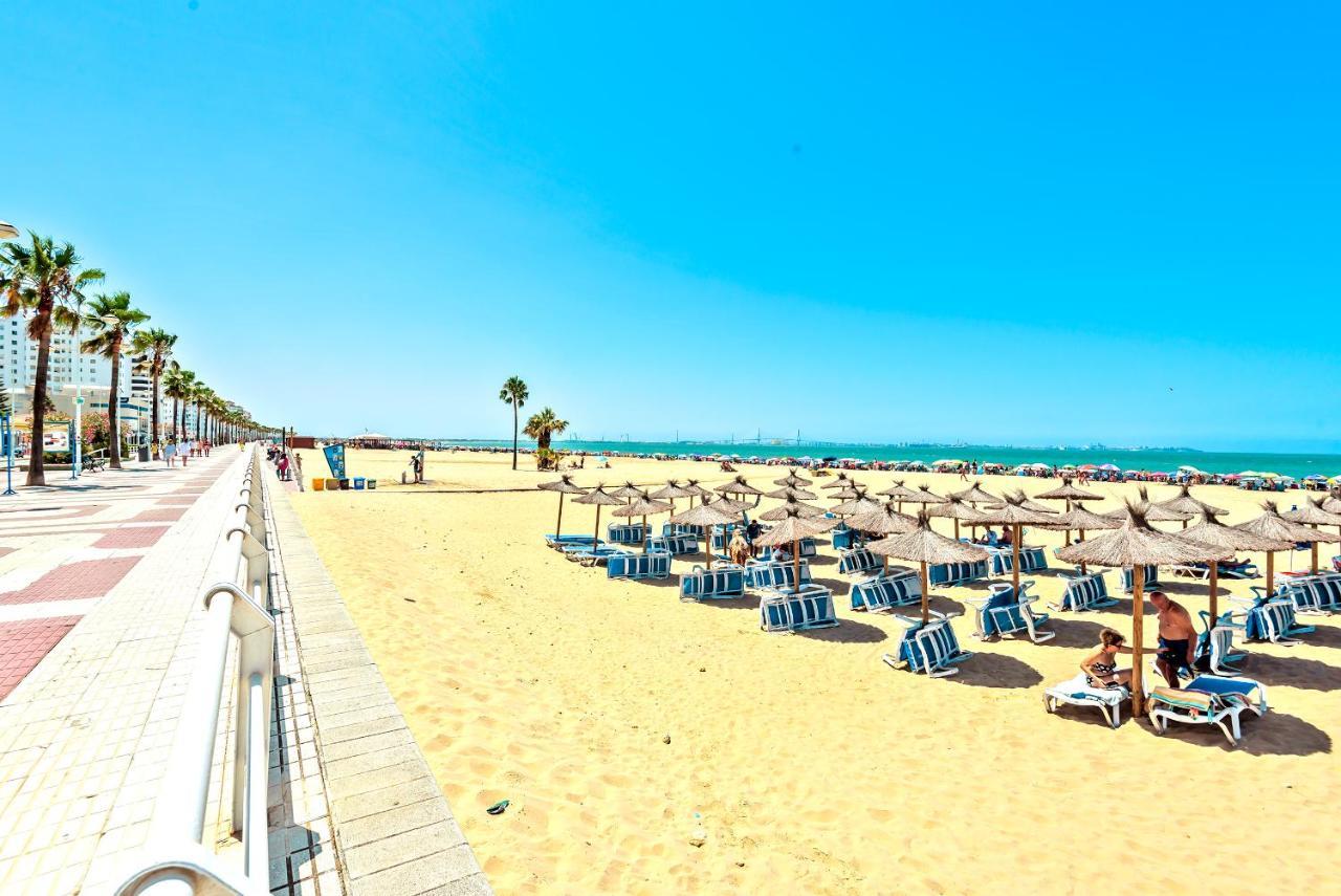Ocean View Beach Apartment With Pool & Balconies El Puerto de Santa María Esterno foto